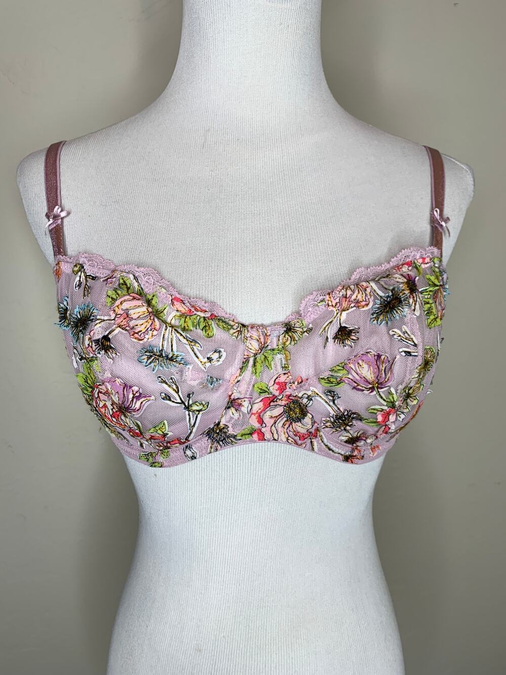 Victoria's Secret Pink Floral Lace Dream Angels Wicked Bra 36D